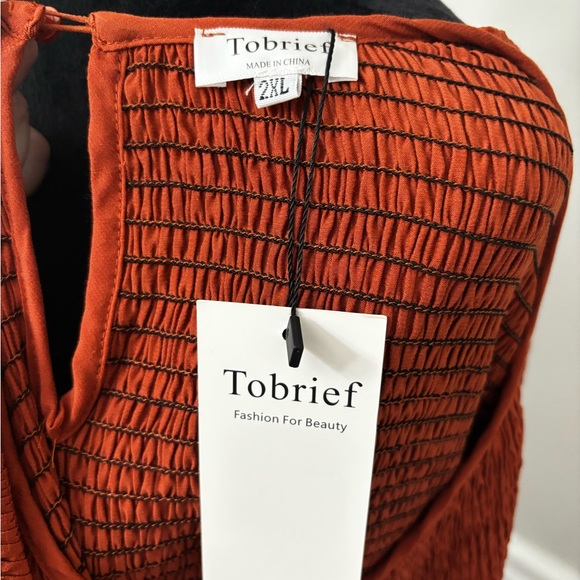 Tobrief | Flowy Smocked MIDI Dress Long Sleeve - Picture 7 of 7